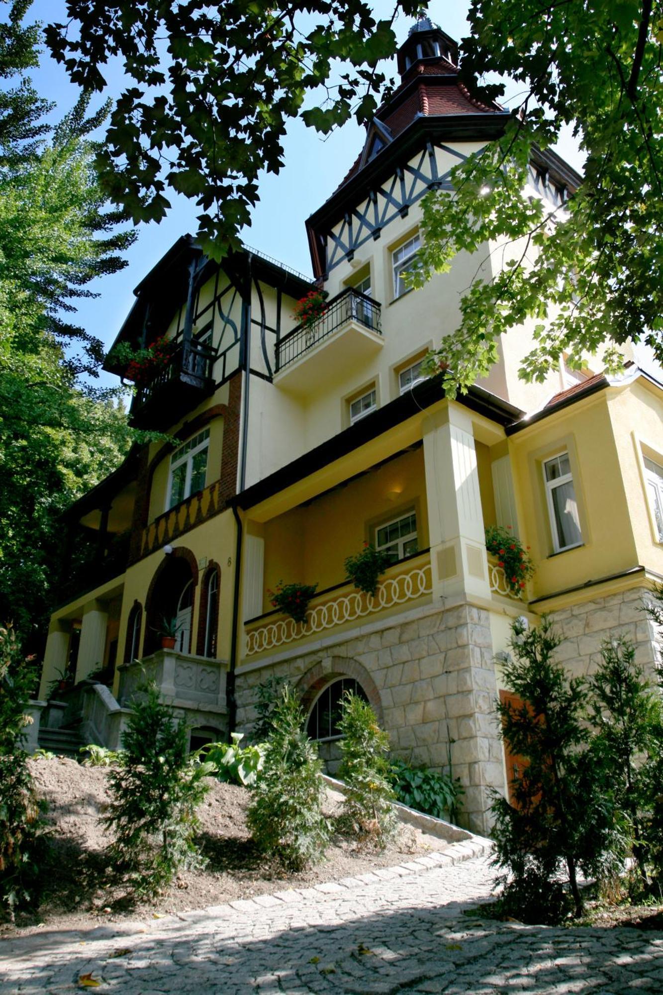 Villa Carmen Kudowa-Zdrój Exteriér fotografie